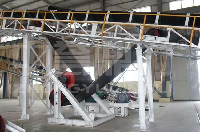 皮帶輸送機(jī)工作原理