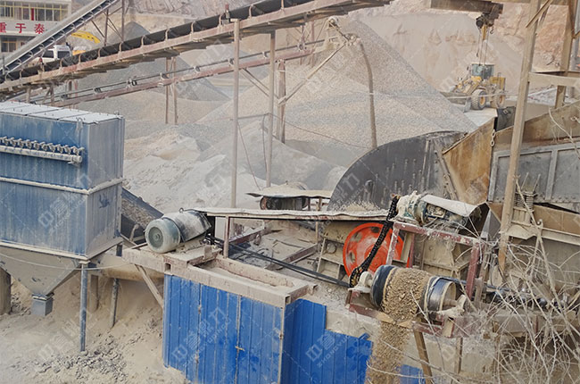 錘式破碎機(jī)出粉率過(guò)高的原因以及解決辦法 0錘式破碎機(jī)出粉率過(guò)高的原因以及解決辦法