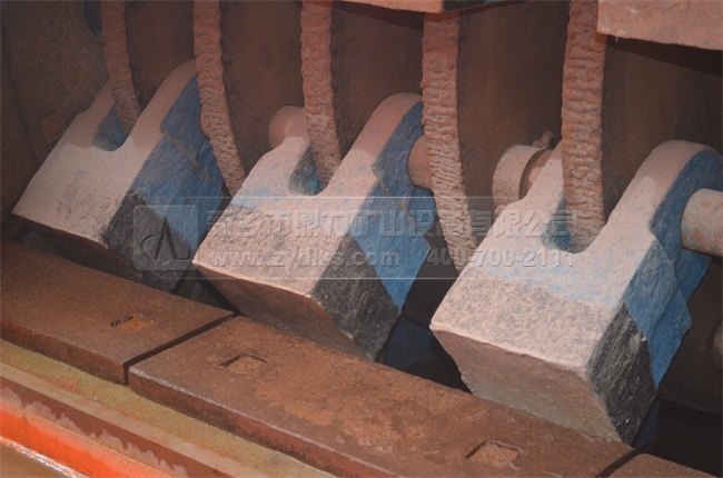 ����ʽ����C(j��)���N���ĵ��k��