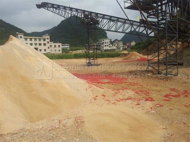 ɰʯ���a(ch��n)���M������ɳ����������(w��n)��ǰ�M(j��n)