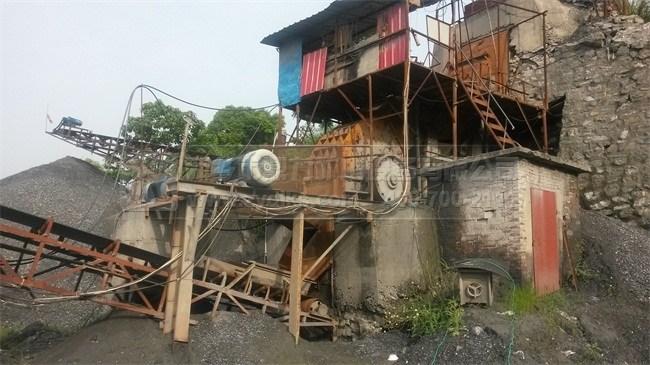 錘式破碎機(jī)篩架方法