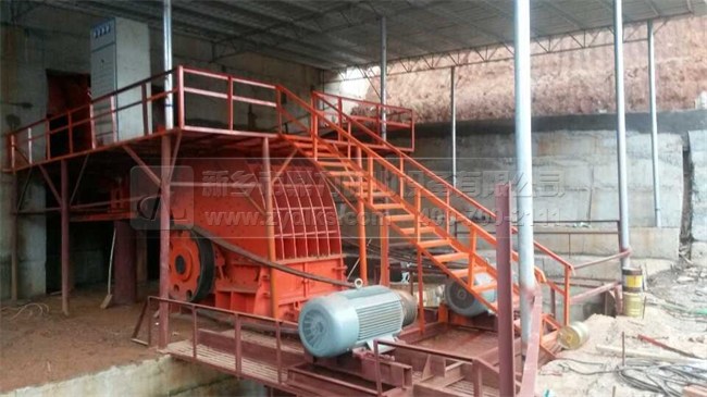 反擊式破碎機的技術優(yōu)勢