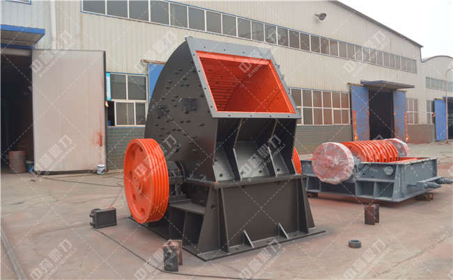 ����ʽ����C(j��)���N�İ��bע�����(xi��ng)