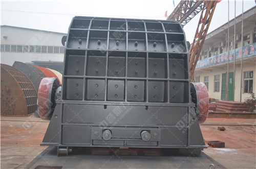 采石場破碎機(jī)圖片