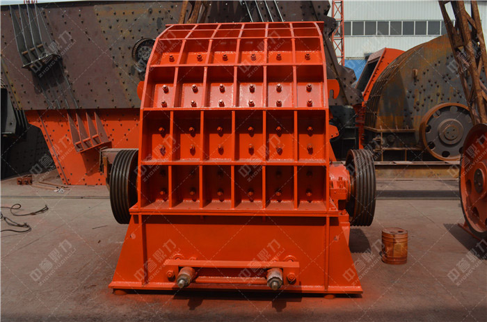 錘式破碎機(jī)設(shè)備多少錢一臺(tái)?