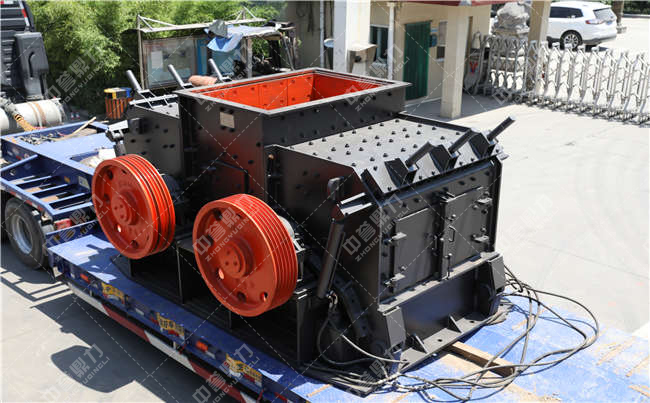 雙轉(zhuǎn)子制沙機(jī)