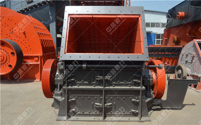 重錘式破碎機(jī)設(shè)備