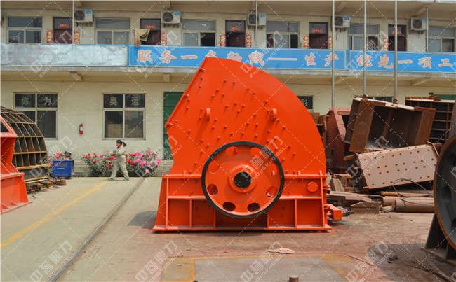 �(y��)�r����C(j��)